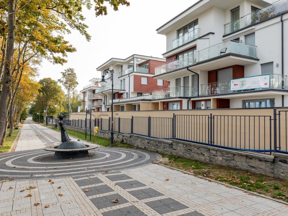 Apartament Porto Santa Rewales Zewnętrze zdjęcie